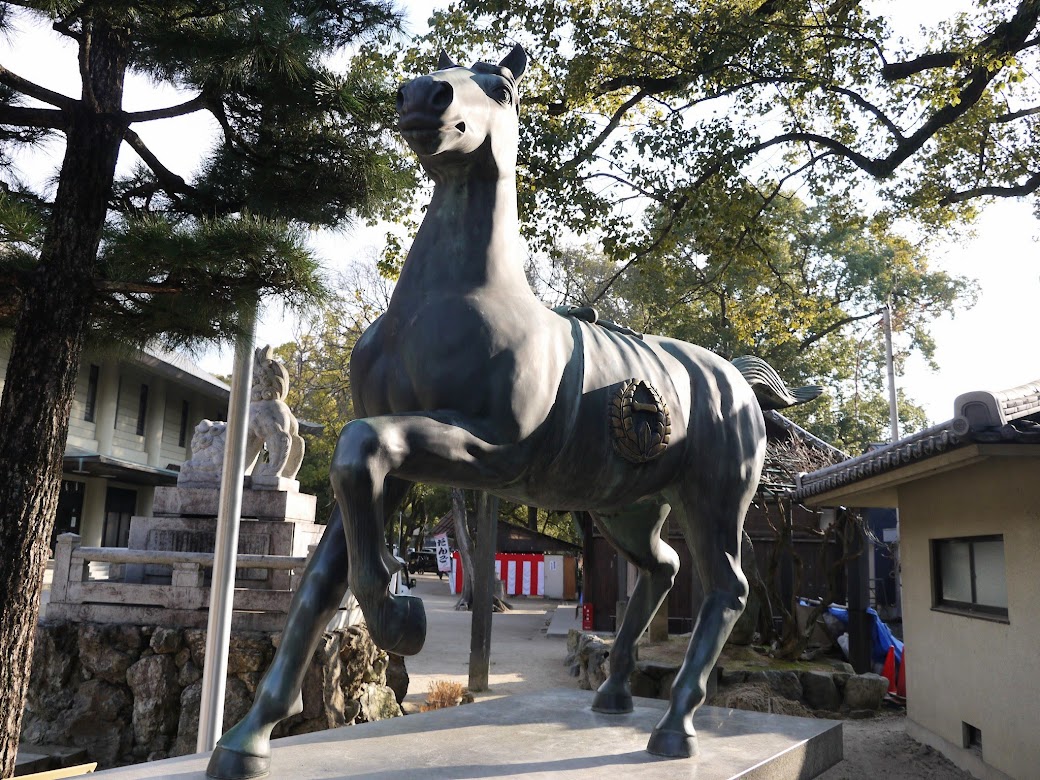 京都 藤森神社で競馬必勝祈願！行き方は？おすすめのお守りも紹介！ – 競馬アプリ エンペラー